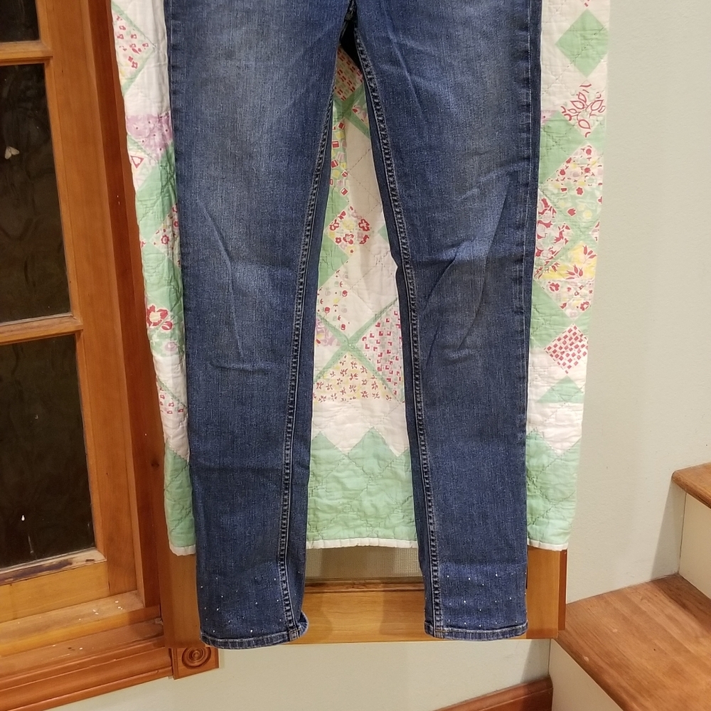 Euc Zara Basic Denim Capris - image 5